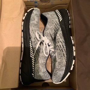 Brooks adrenaline 21 gts